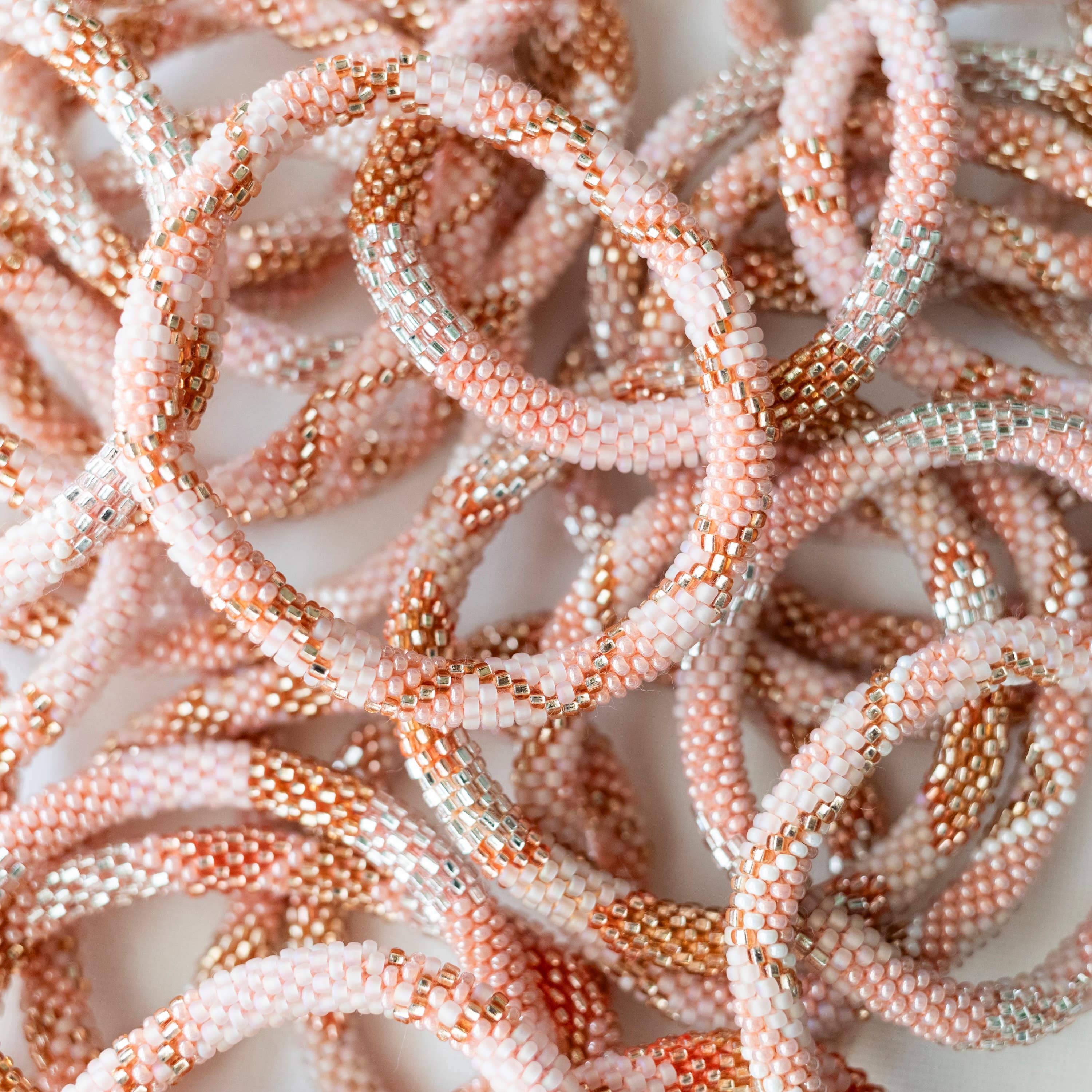 Roll-On® Armband Frosé