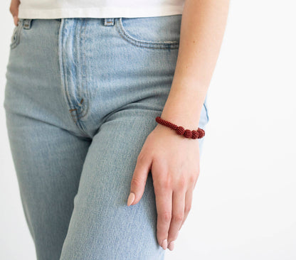 Roll-On® globe armband - Wijnrood