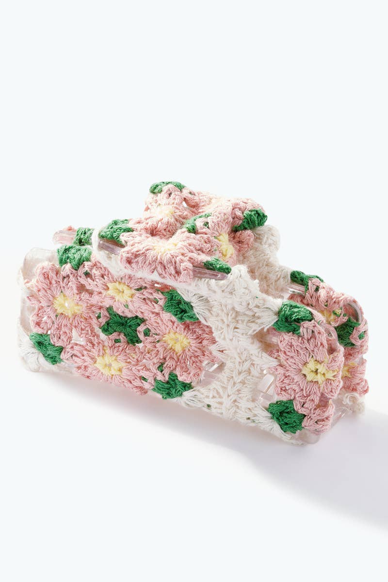 Haarclip met gehaakt bloemenmotief